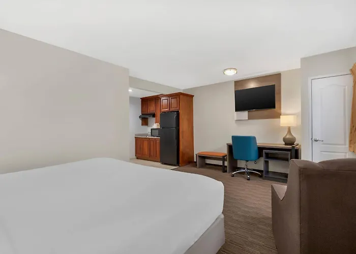 Comfort Inn Cockatoo Near Lax Airport